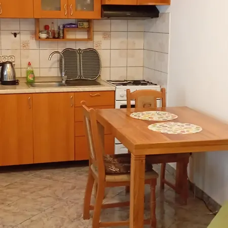 Mare Apartment *