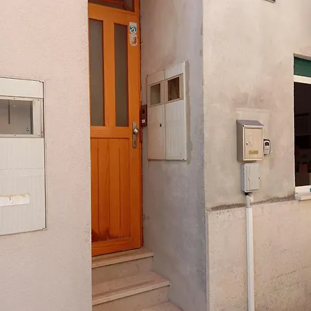 Mare Apartment *